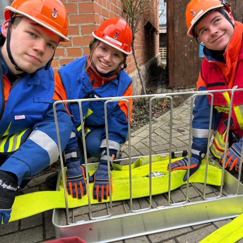 (c) Emilia Karolin Müller