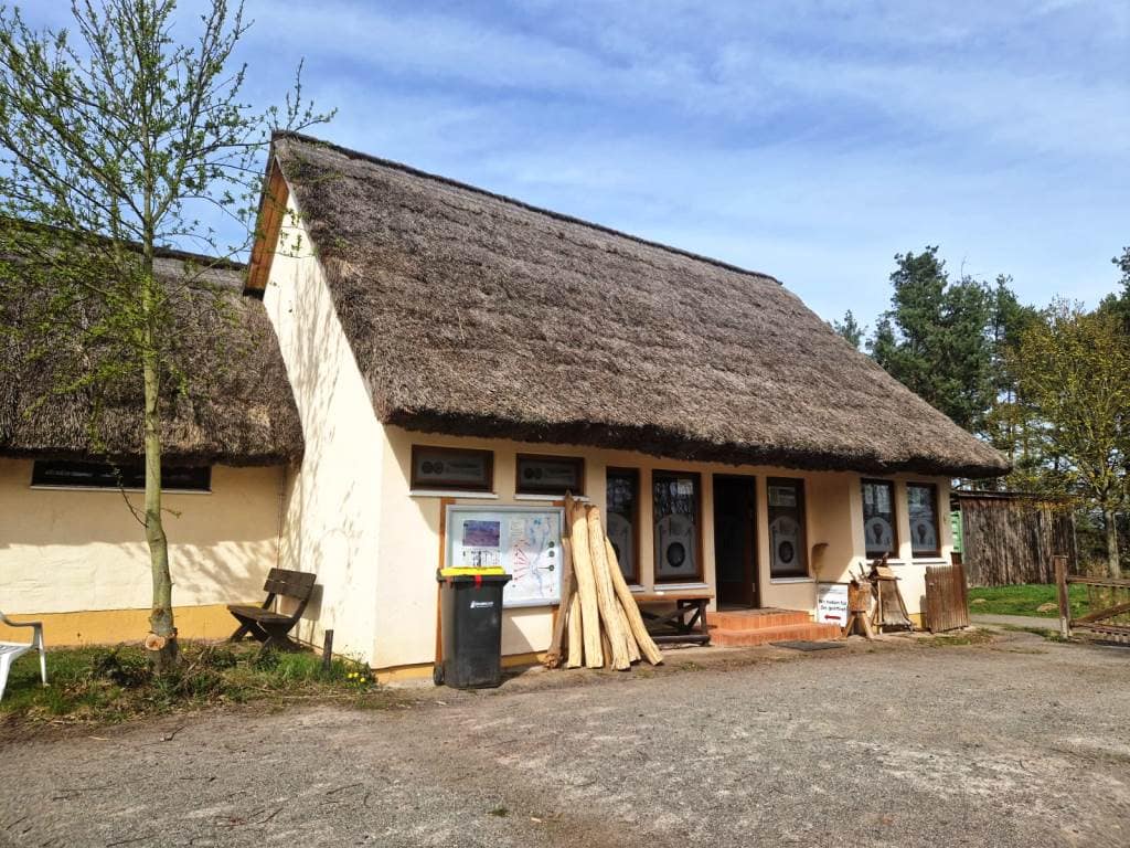 Sozial- und Wirtschaftsgebäude (c) Susann Arndt