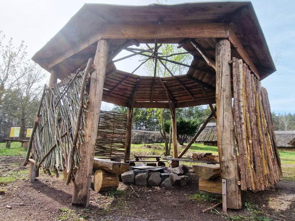 Die "neue" Feuerstelle (c) Susann Arndt