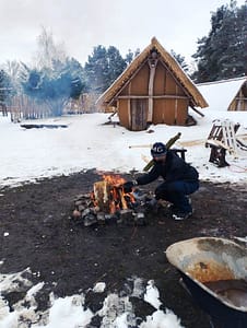Semmi und Kevin kokeln immer noch fleißig Pfähle