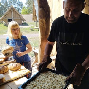 Hier kommt der Streuselkuchen aus dem Ofen.